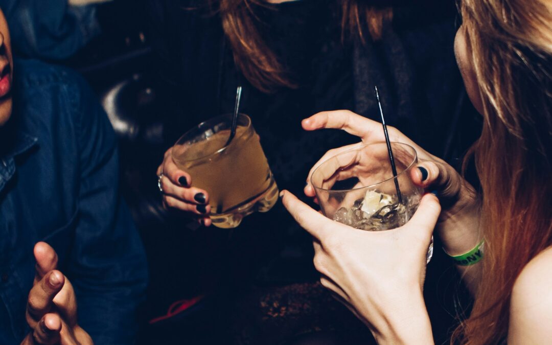 Ein Glas geht doch, oder? – Fetales Alkoholsyndrom im Handlungsfeld der Kinder- und Jugendhilfe